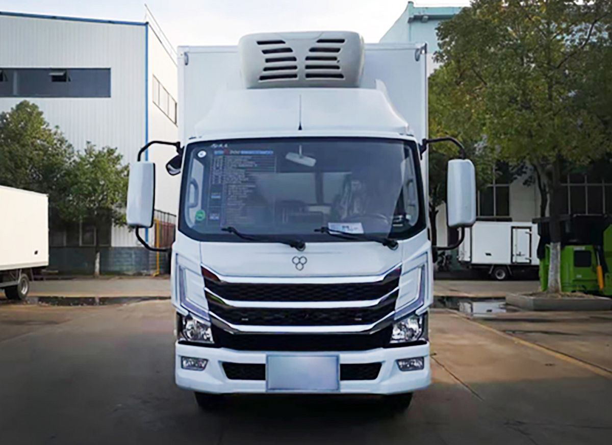 vikat500ev_fridge_saudi_web_1200x900_4