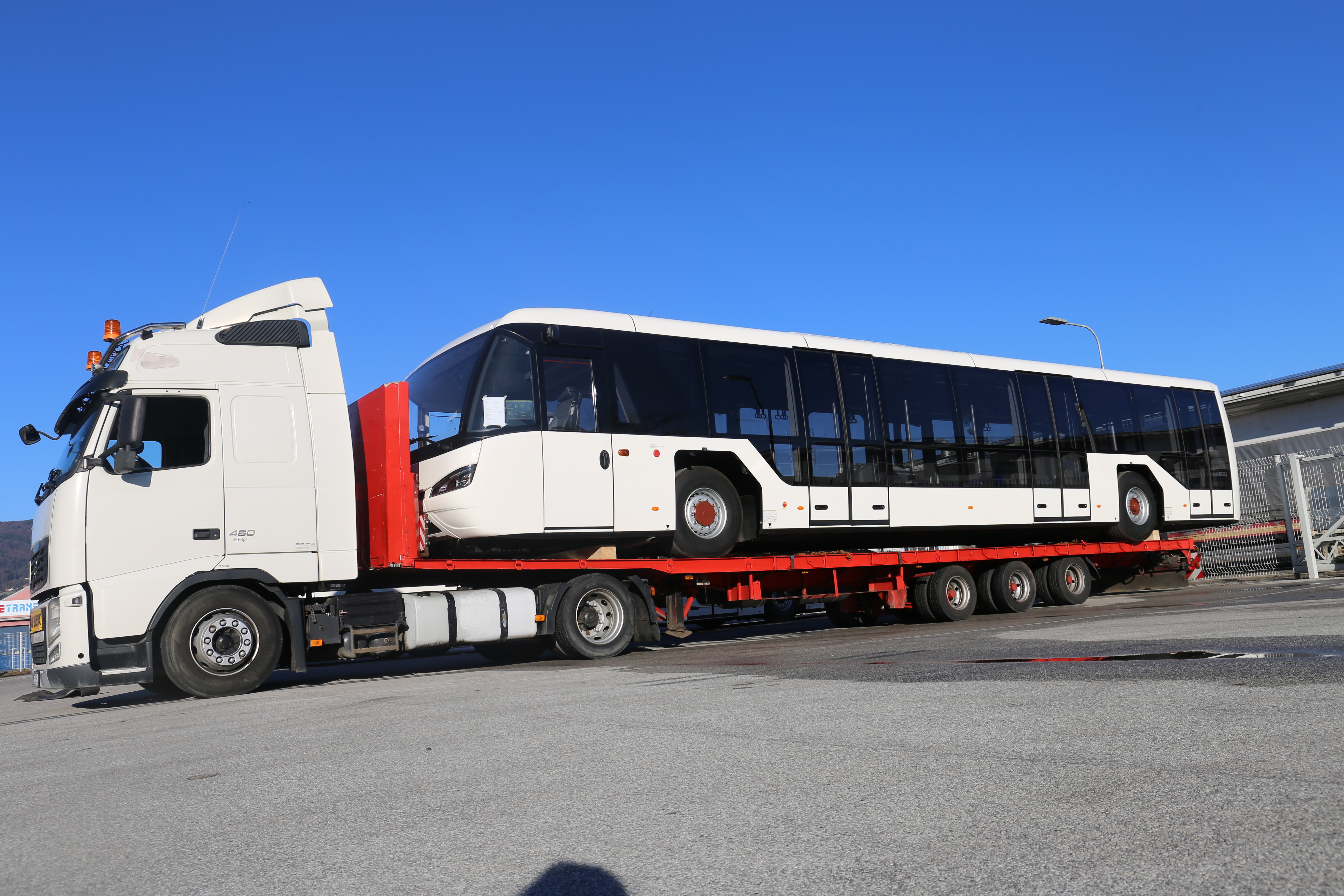 electric bus, airport bus, VIVAIR 2