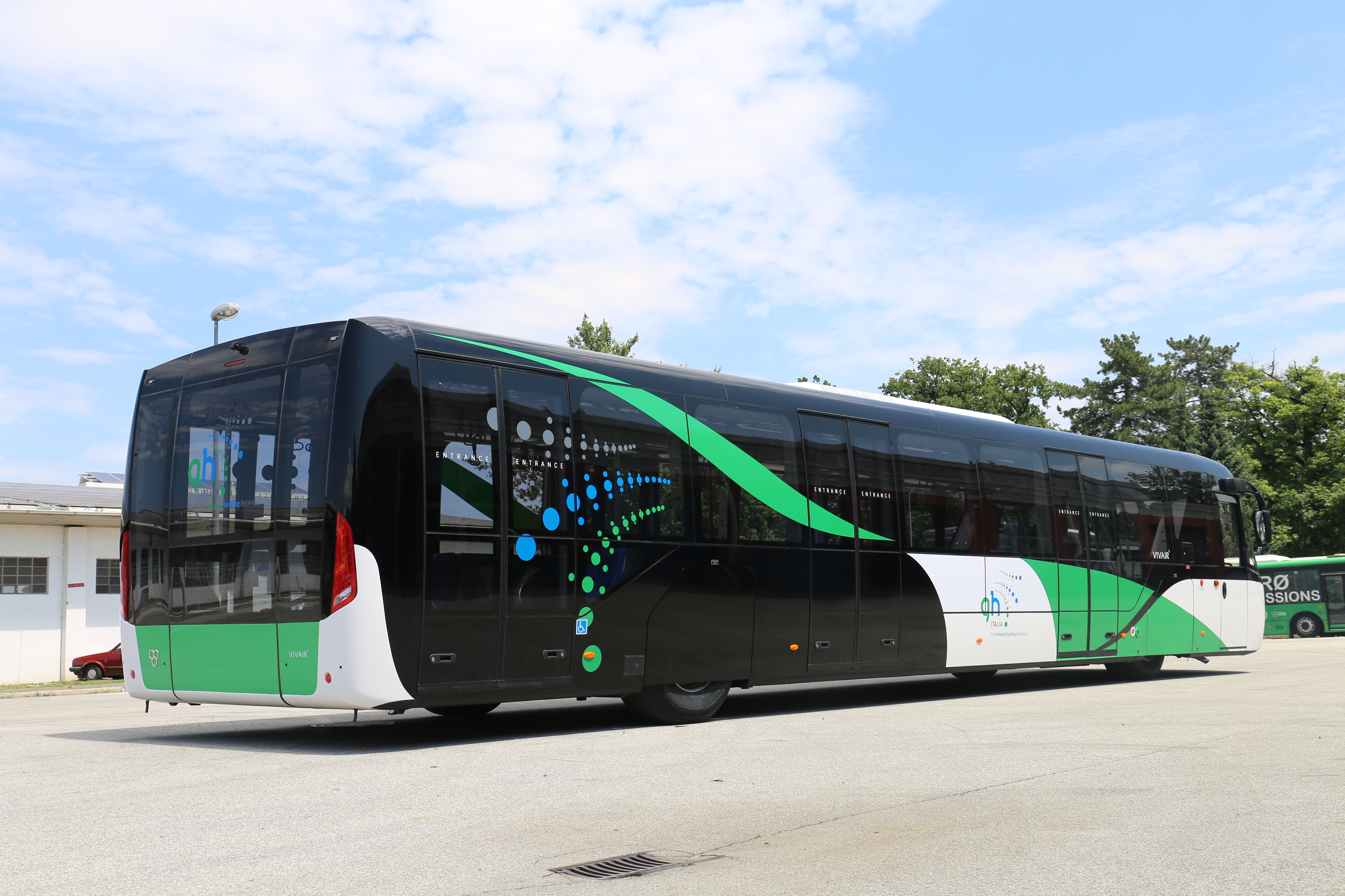 104WL, airport buses, electric buses